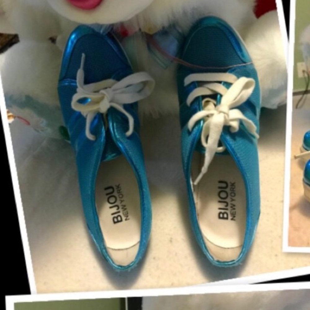 Shoes - Picture 3 of 3